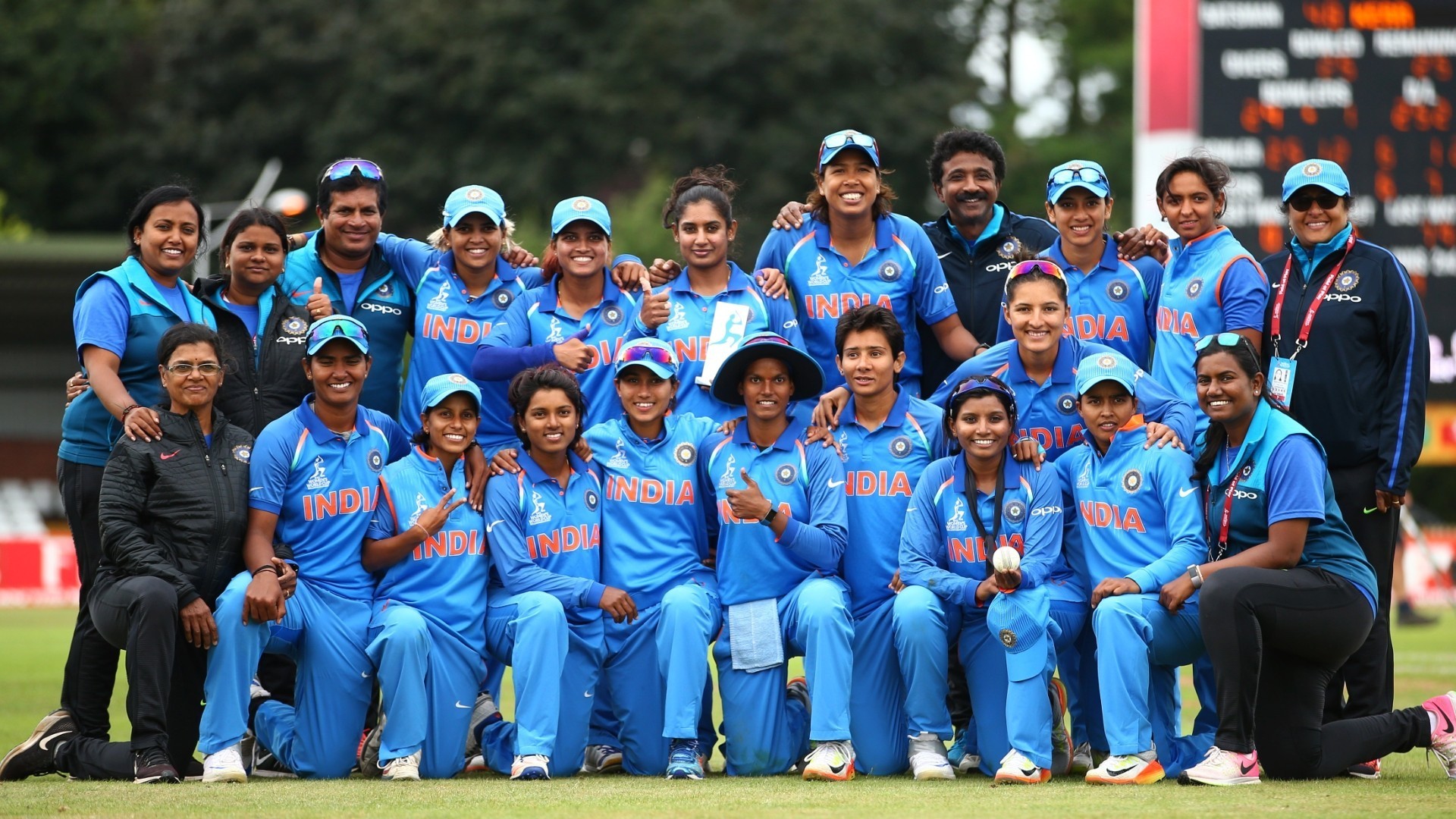 Harmanpreet Kaur: Big Bash ICC Woman World Cup 2017