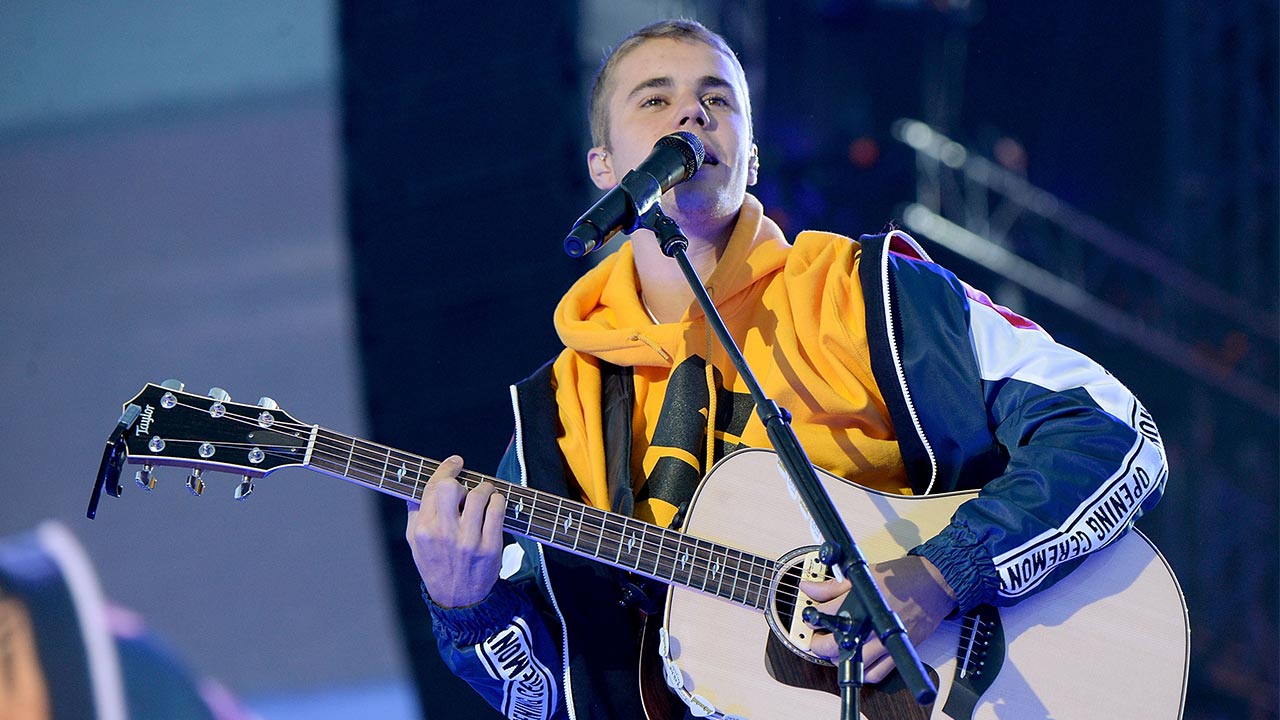 Justin Bieber Top Richest Canadian Singer Under 30 Age