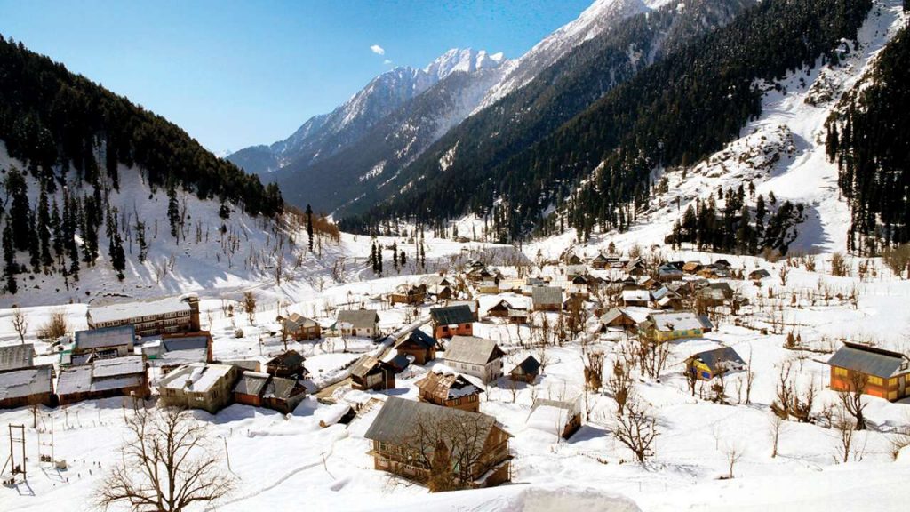 coldest places to visit in the summer season